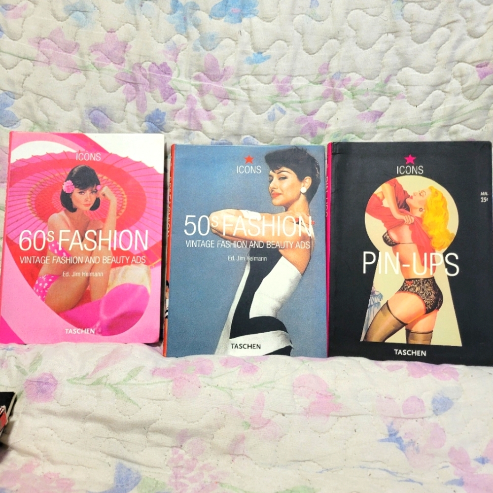 Taschen Icons Book Bundle